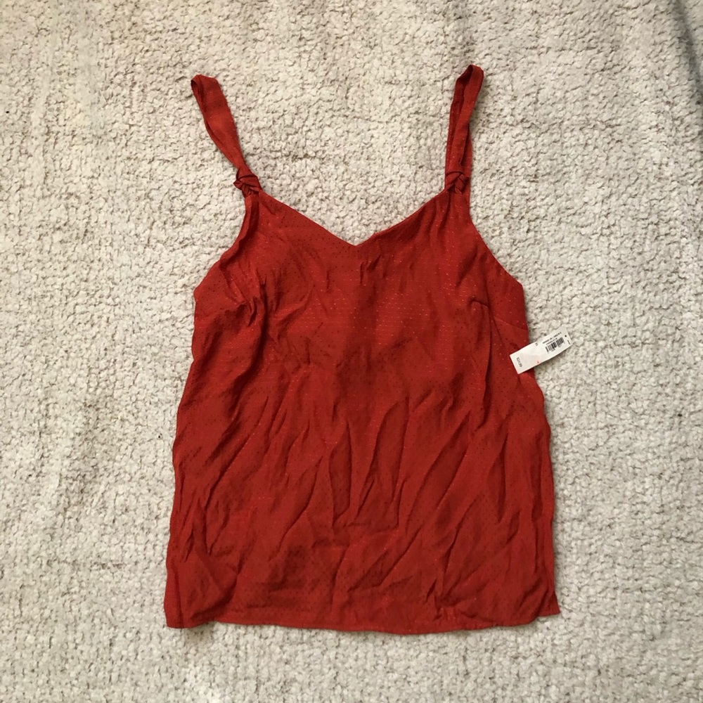 Textured fashion tank top / blouse